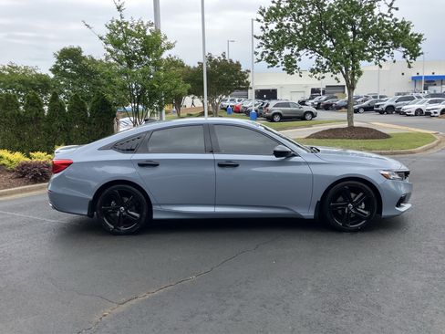 Certified 2022 Honda Accord Sport Special Edition image 11