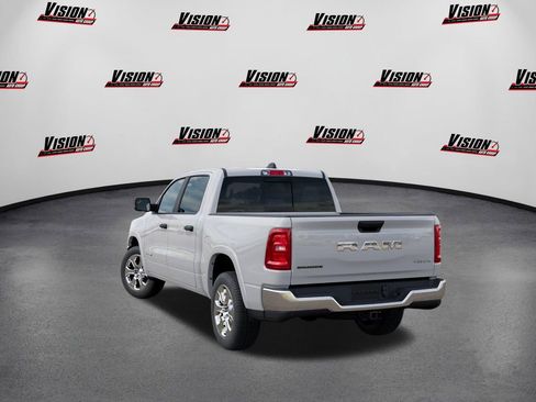 New 2025 RAM 1500 Big Horn AWD/4WD image 3