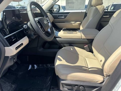 New 2026 INFINITI QX80 Pure RWD image 15