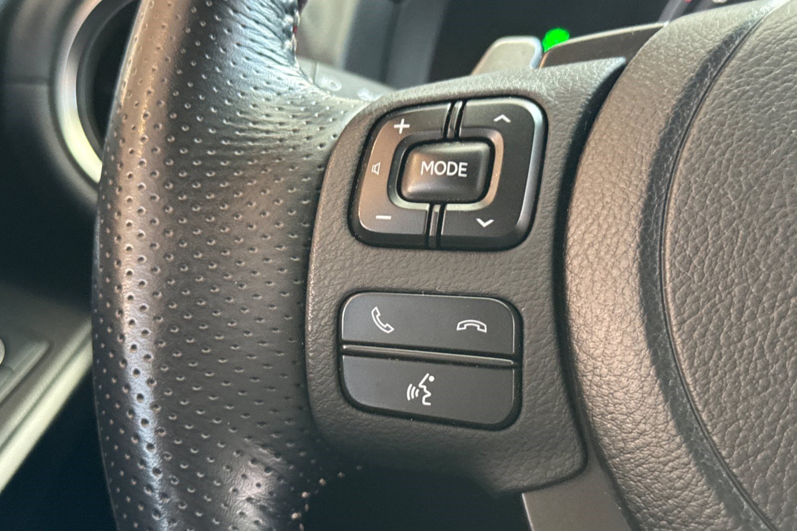 Certified 2022 Lexus IS 350 F Sport w/ Navigation Package RWD image 30