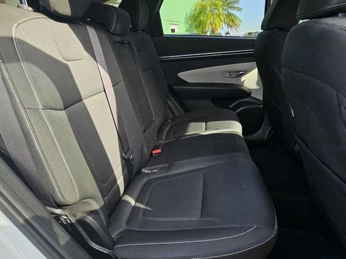 Used 2022 Hyundai Tucson SEL FWD image 18