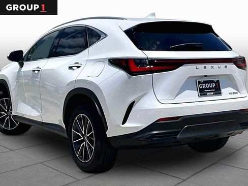 Used 2025 Lexus NX 250 FWD w/ Towing Package (2000 Lbs) image 11