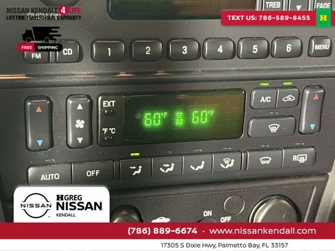 Used 2002 Ford Thunderbird image 22