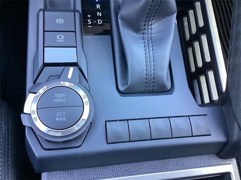 Certified 2025 Toyota Tacoma SR5 image 23