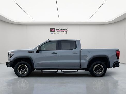 Used 2024 GMC Sierra 1500 AT4X image 6