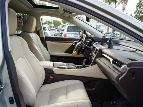 Used 2020 Lexus RX 350 FWD w/ Premium Package image 16