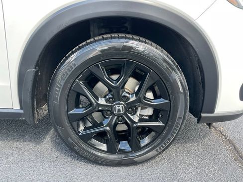 Certified 2026 Honda HR-V Sport image 43