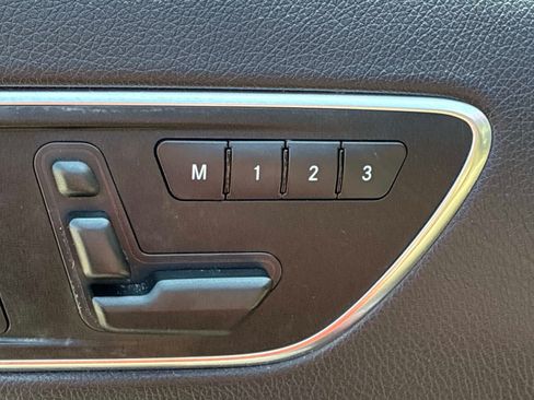 Used 2015 Mercedes-Benz GLA 250 4MATIC image 22