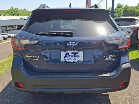 Certified 2025 Subaru Outback Premium w/ Tech Package 1 AWD/4WD image 5