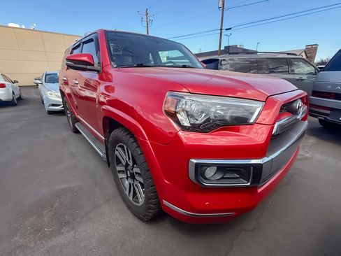 Used 2016 Toyota 4Runner 4WD image 2