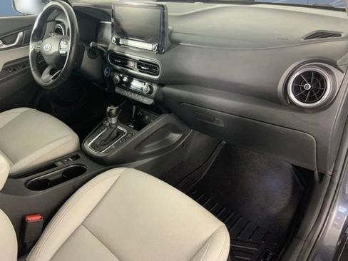 Used 2022 Hyundai Kona Limited AWD/4WD image 15