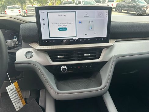 New 2025 Ford Explorer Active w/ Active Comfort Package image 51