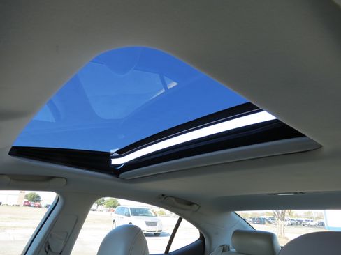 Used 2011 Lexus IS 250 4dr Sport Sdn RWD image 29