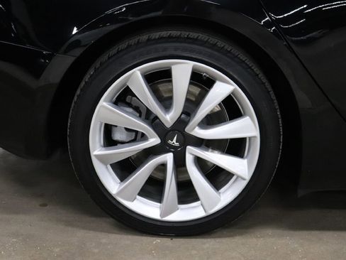 Used 2020 Tesla Model 3 Standard Range Plus image 28