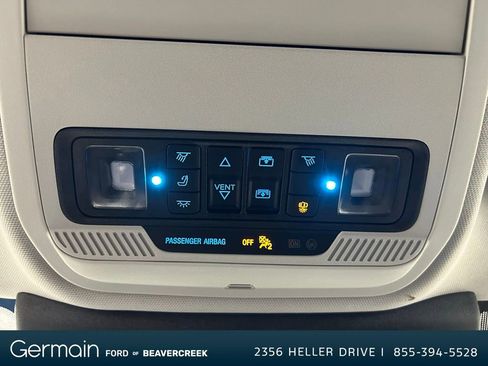 Used 2025 Ford Expedition Max Platinum image 27