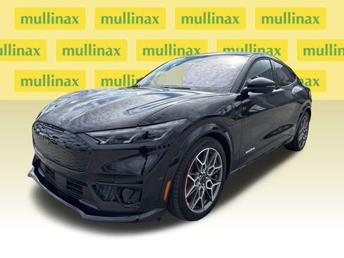 Used 2025 Ford Mustang Mach-E GT image 10