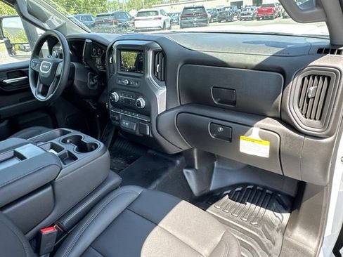 New 2025 GMC Sierra 3500 Pro image 25