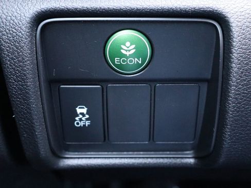 Used 2016 Honda Accord EX image 24