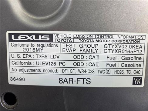 Used 2016 Lexus RC 200t RWD image 17
