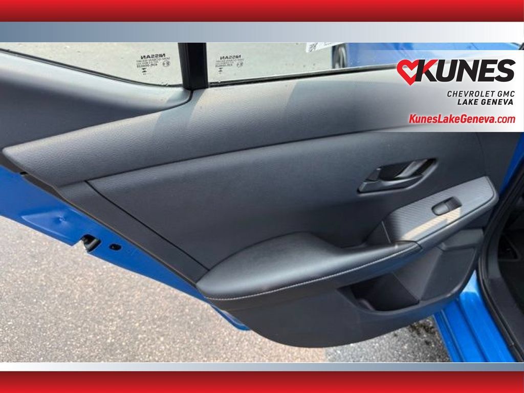 Used 2024 Nissan Sentra SV FWD image 15