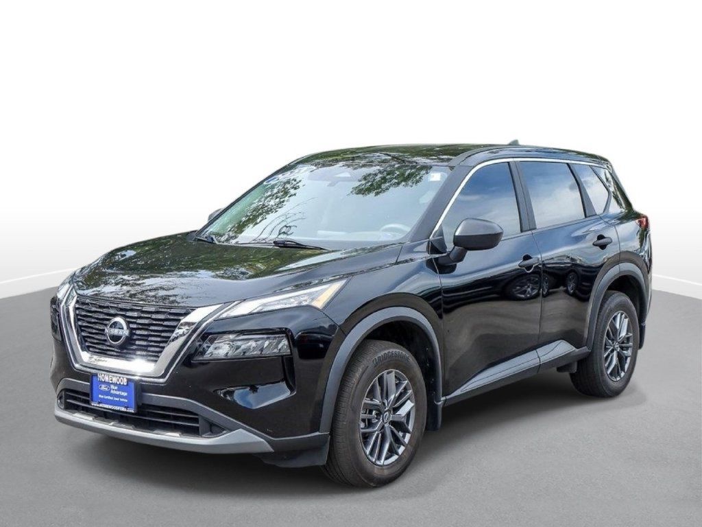 Used 2023 Nissan Rogue S AWD/4WD image 3