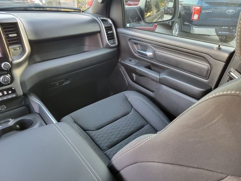 Certified 2026 RAM 1500 Express AWD/4WD image 14