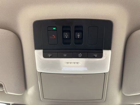 Used 2023 Nissan Pathfinder SL w/ SL Premium Package FWD image 35