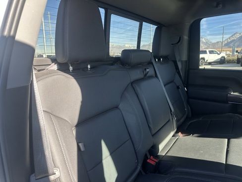 Used 2022 Chevrolet Silverado 2500 LTZ w/ LTZ Plus Package image 19