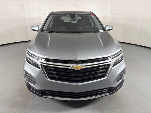 Used 2023 Chevrolet Equinox LT FWD image 3