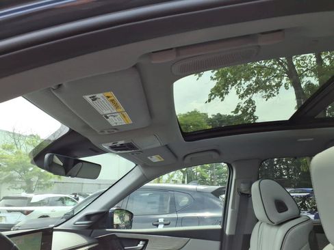 Certified 2026 Acura MDX SH-AWD w/ Advance Package image 25