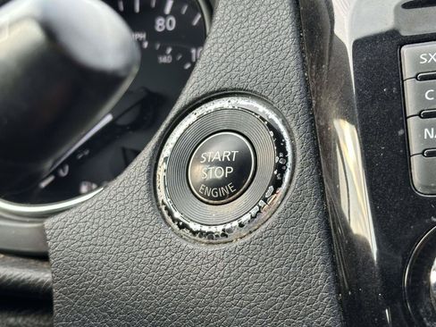 Used 2015 Nissan Rogue SV w/ SV Premium Package AWD/4WD image 20