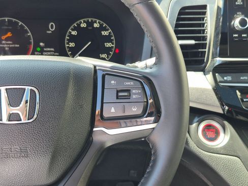 Used 2025 Honda Odyssey EX-L image 22