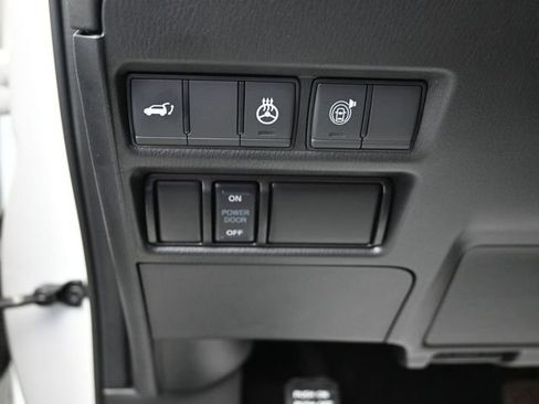 Used 2024 Nissan Armada Platinum w/ Cargo Package image 43