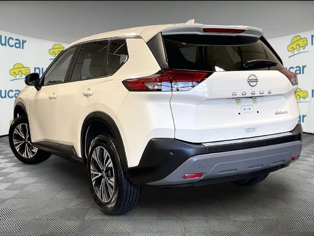 Certified 2023 Nissan Rogue SV AWD/4WD image 4