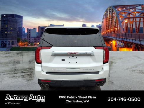 Used 2022 GMC Yukon Denali AWD/4WD image 4