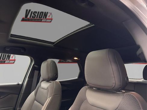 Used 2023 Chevrolet TrailBlazer RS w/ Sun and Liftgate Package image 21