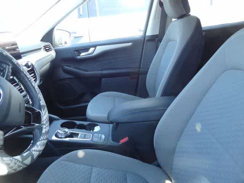 Used 2021 Ford Escape SE w/ Convenience Package FWD image 7