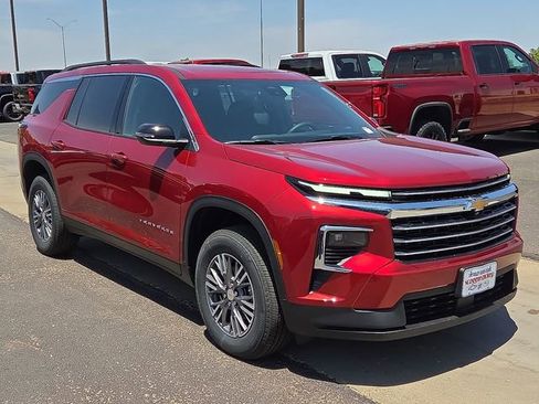 New 2026 Chevrolet Traverse LT FWD image 5
