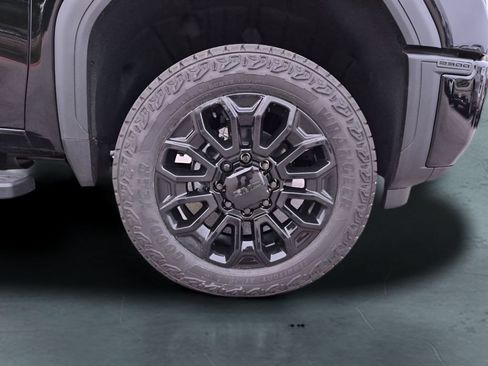 New 2026 GMC Sierra 2500 Denali w/ Denali Reserve Package AWD/4WD image 13