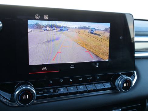 Certified 2025 GMC Canyon Elevation w/ Convenience Package image 28