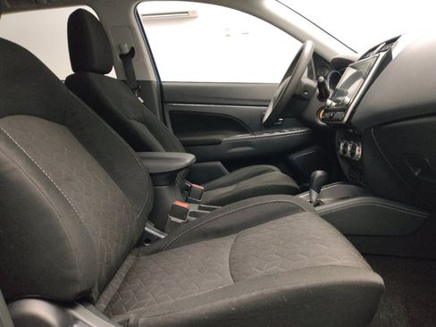 Used 2020 Mitsubishi Outlander Sport ES FWD image 21