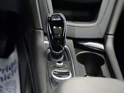 Certified 2022 Cadillac XT5 Premium Luxury w/ Technology Package image 9