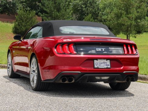 Used 2021 Ford Mustang GT Premium RWD image 4