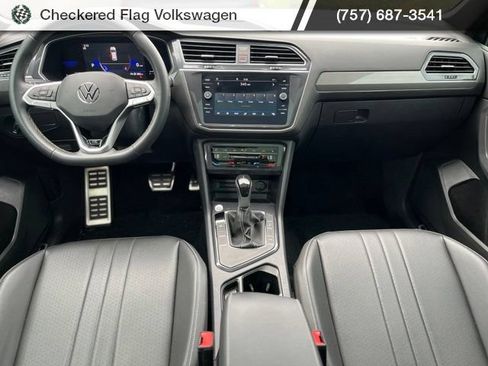 Used 2023 Volkswagen Tiguan SE R-Line FWD image 29