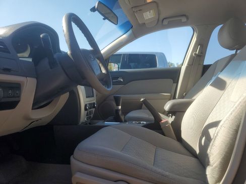 Used 2011 Ford Fusion S image 10