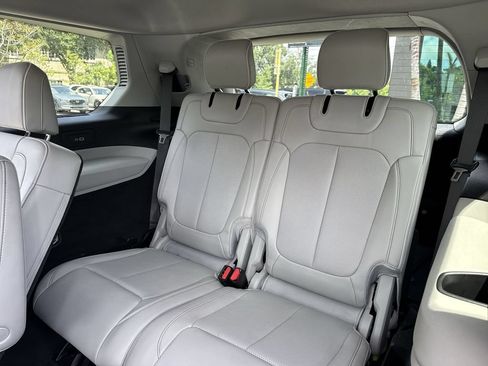 Used 2023 Jeep Grand Cherokee L Overland RWD image 38
