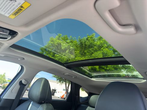 Used 2022 Hyundai Tucson Limited AWD/4WD image 14