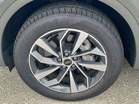 Certified 2023 Audi Q5 2.0T Premium Plus w/ Premium Plus Package AWD/4WD image 9