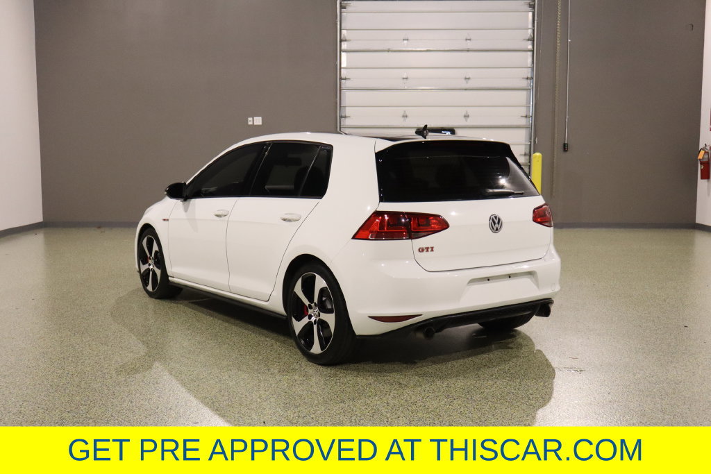 Used 2017 Volkswagen GTI SE FWD image 7