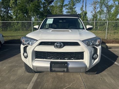 Used 2019 Toyota 4Runner TRD Off-Road Premium image 2